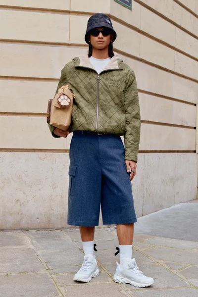 Look 18